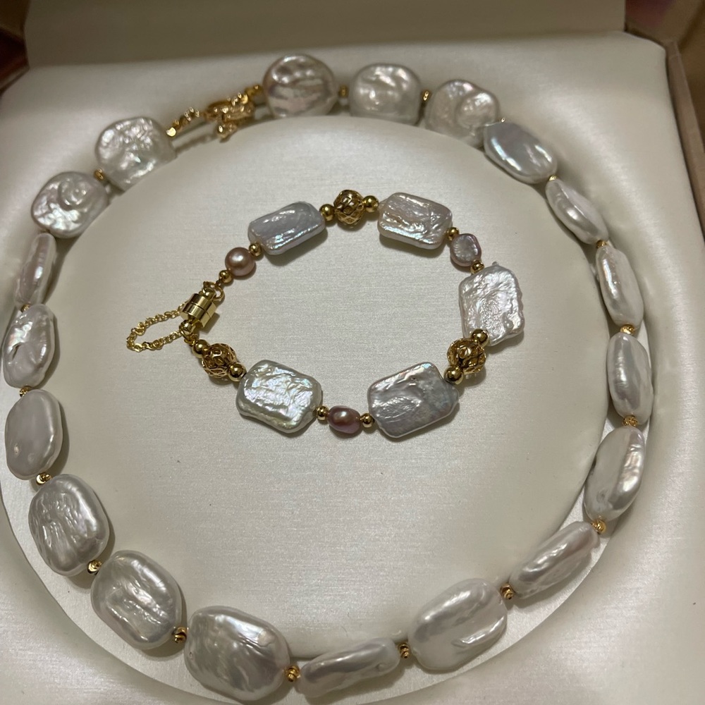 Fresh water baroque Perl, 100%real pearl, silver gold plated.
